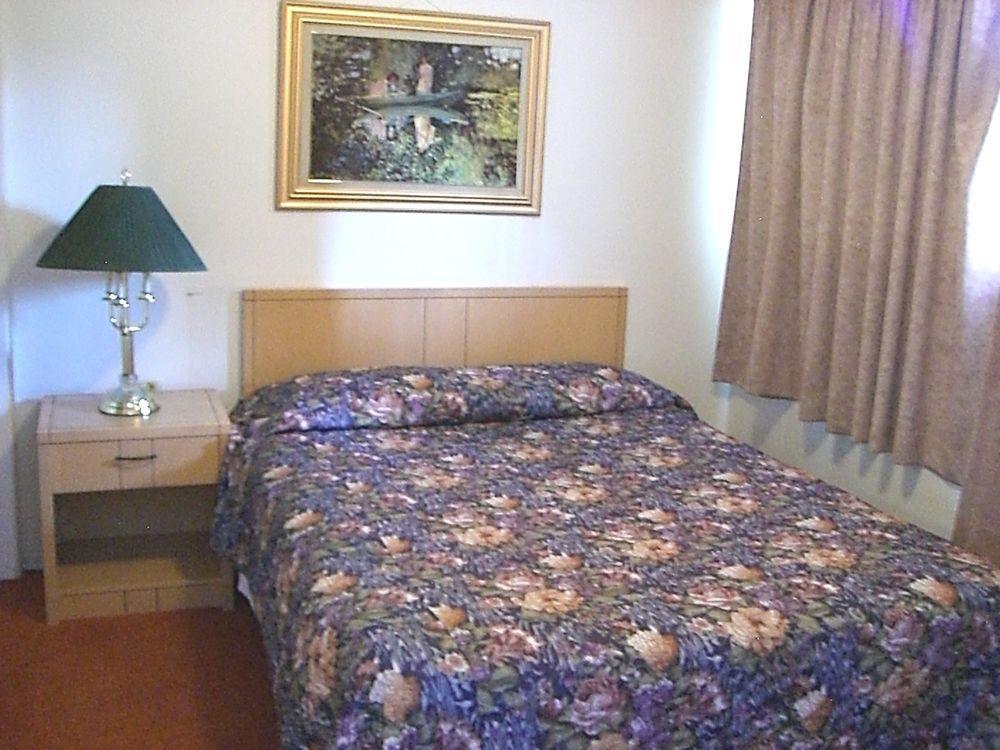 A-1 Alberni Inn Port Alberni Zewnętrze zdjęcie