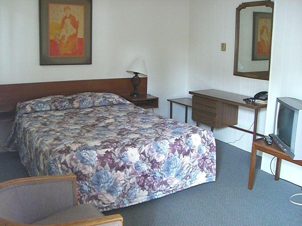 A-1 Alberni Inn Port Alberni Zewnętrze zdjęcie